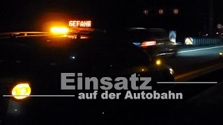 Download Lagu A1/Bremen: Fahrzeug steht halb auf rechter Spur - Familie sitzt im Auto (26.02.2017, 332) Thumbnail