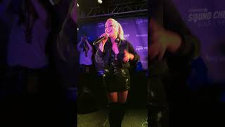 RaeLynn performing &quot;Graveyard&quot; at Madison Square Garden&#39;s Bar &amp; Grill. 10/18/17