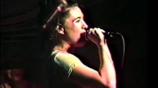 Bikini Kill &quot;Rebel Girl&quot; live (1996)