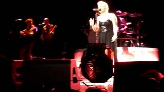 Kelly Clarkson - Albuquerque - Princess of China