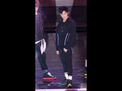 180901 NCT 127 마크(Mark) - Cherry Bomb (체리밤) [인천한류콘] 직캠 by 비몽