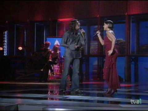 Chenoa y Manuel Carrasco Si de amor ya no se muere