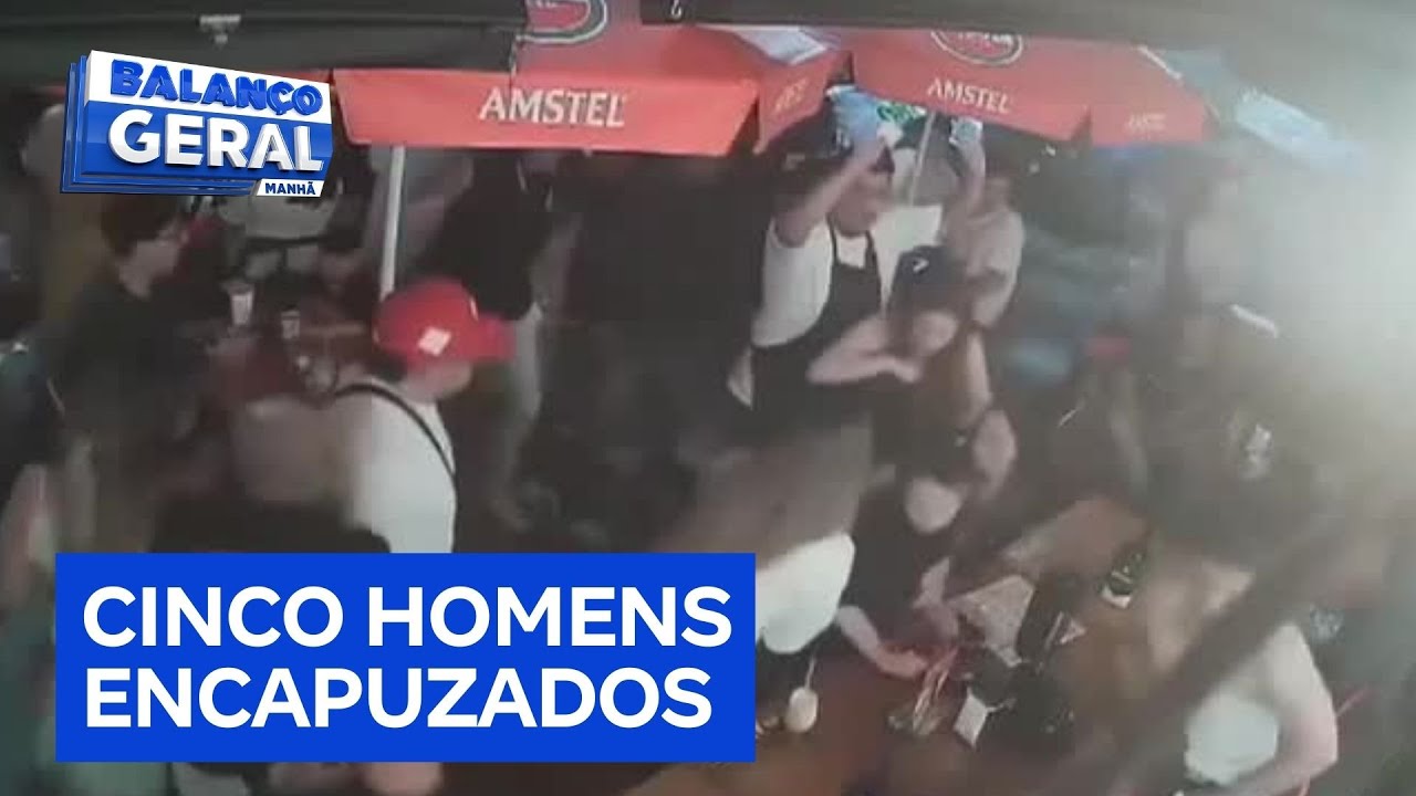 Ladrões encapuzados fazem arrastão em bar de São Paulo
