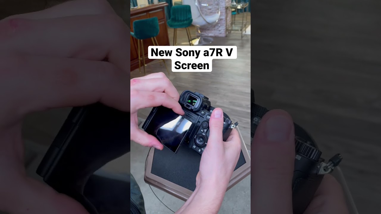 😍 New Sony a7R V Screen