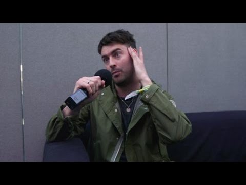 The Courteeners' Liam Fray On Headlining Festivals: "I'd Rather Play To 25,000 People That Love Us