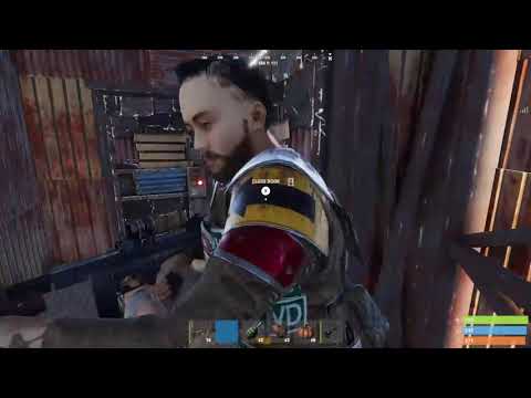 Rust Console Edition raiding with satchels