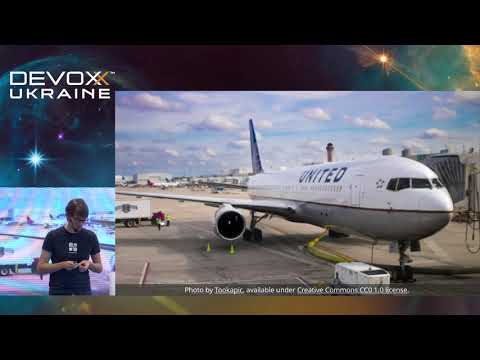 DevoxxUA 2018: 3 common pitfalls in microservice integration and how to avoid them (Bernd Rücker)