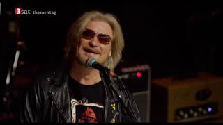 Hall &amp; Oates - Maneater &amp; Out Of Touch (Live In Dublin 2014)