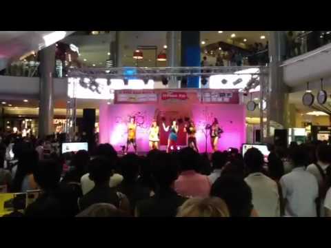 S.K.T. cover 4Minute - hot issue @ Photo Hut