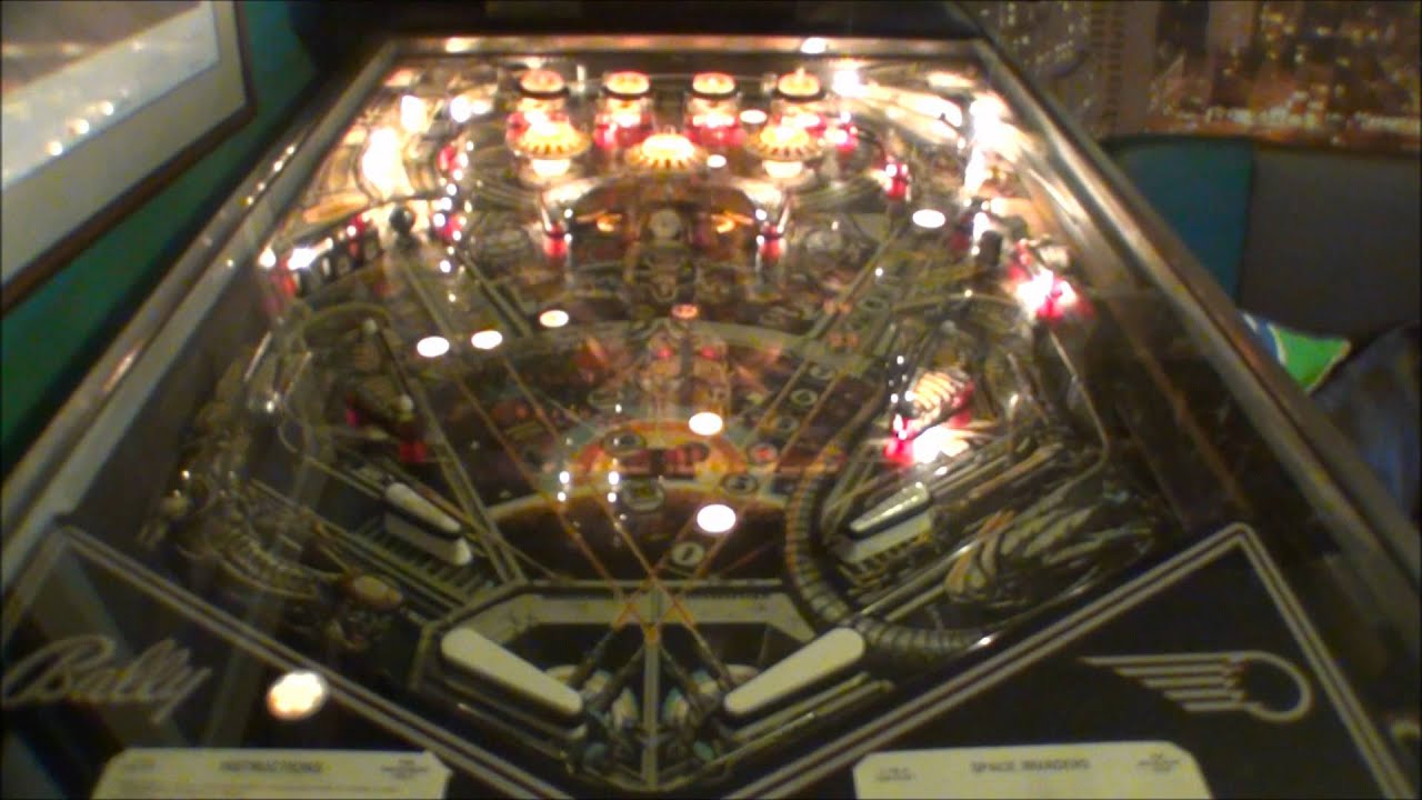 1979 Bally Space Invaders Pinball Machine