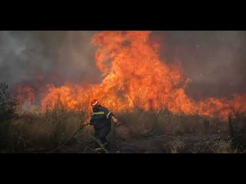 Kineta wildfire , wildfires near Athens in Greece , villages evacuated