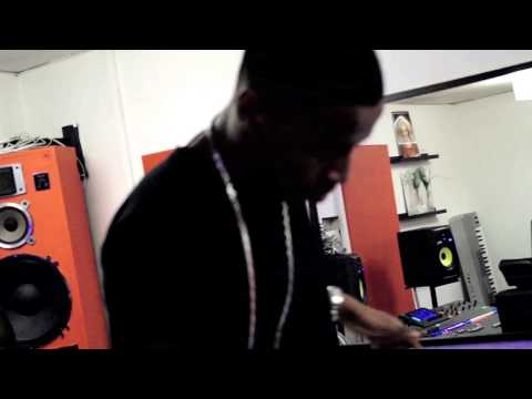 Abshir Y.S.S Feat Elmz - More Money For The Mandem [@AbshirYSS @ElmzLondon]