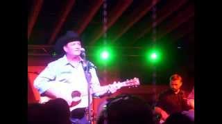 Someone To Give My Love To - Tracy Byrd (LIVE)