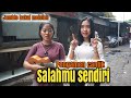 Lia Haliza Vs Nia Hazizah Pengamen Cantik Salahmu Sendiri Versi Ukulele Pengamen Jalanan