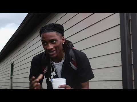 KamHuncho2x - WHO IS MR. GFN (INTRO) (Official Video)