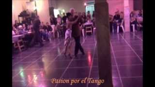NATALIA BALBUENA y JORGE GARCIA bailando el vals VIEJO PORTON en FLOREAL MILONGA