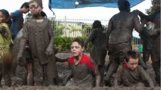 preview picture of video 'Mount Gambier Mud Fun during school hours'