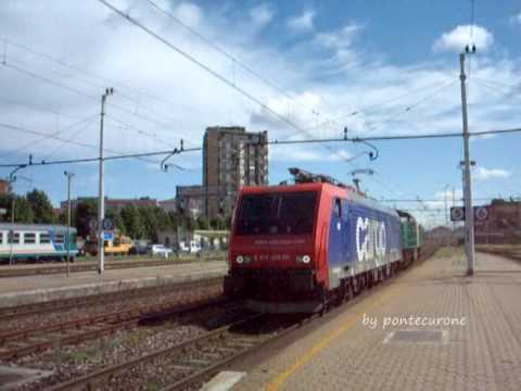 E474 015 SBB CON D100 001 IN TRASFERIMENTO