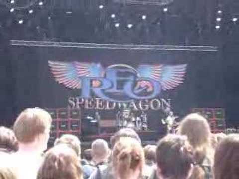 REO Speedwagon<br>Ridin' The Storm Out