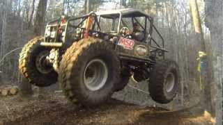 preview picture of video 'Hog Wild Shootout 2013, Superlift Off-road Park'