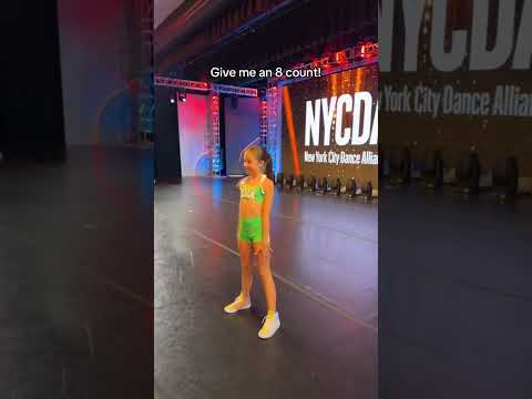 Give me an 8 count challenge! 💃🏼 Credits to oliviaalboher #jazzdance