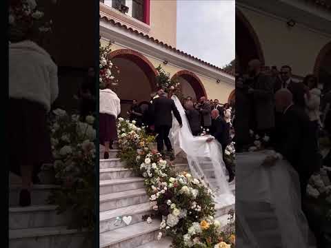 Σάκης Κατσούλης και Μαριαλένα Ρουμελιώτη - Λάμψη και ευτυχία στον γάμο τους οι υπέροχες στιγμές τους