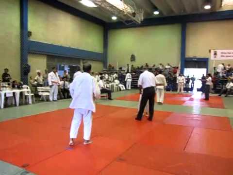 XIX Torneio Estímulo da AFRBosch 2º dia Luta (56).avi