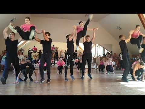 Pokaz hip hop "Fala"