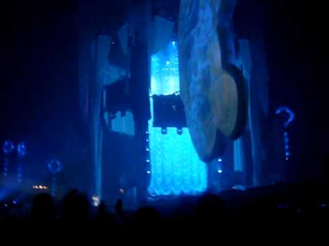 Lasers and MC Gee at Sensation White Wicked Wonderland