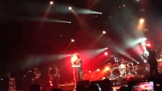 Zoe y bunbury el paso anidando liendres