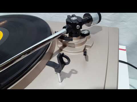 Marantz Model 6025 Demo