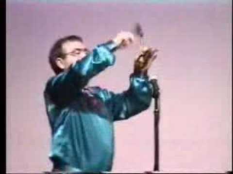 La balalaïka, le plus russe des instruments de musique - Russia Beyond FR