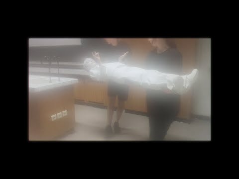 eat-girls - Off The (Official Music Video)