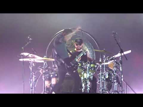 Royal Blood - Come On Over (Live @lanuitdelerdre 2022)