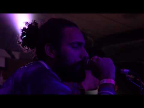 'Me Love To Sing' - Hempolics - Live In Leeds