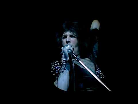 Videoclip de Stone Cold Crazy (Live At The Rainbow, London / November 1974) — Queen