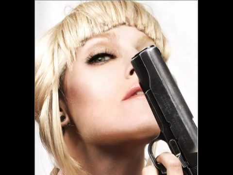 Madonna vs. David Guetta - Revolver (One Love Remix).flv