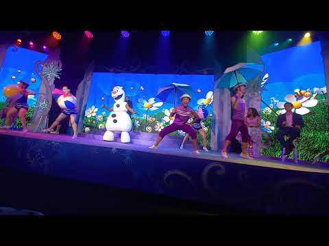 HK Disney frozen concert with Irene