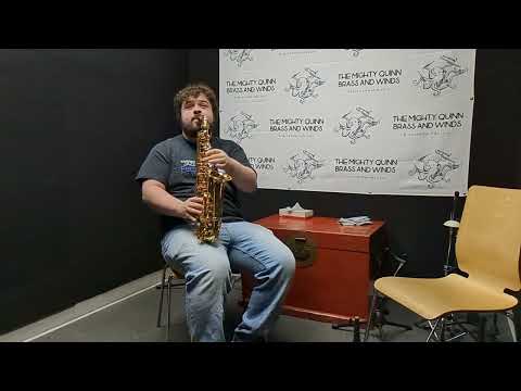 Yamaha YAS-62III Professional Alto Saxophone in Gold Lacquer image 6