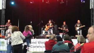 Damian Marshall - Summer of 69, Richmond Winterfest Weekend, Feb 12, 2011@Richmond Oval