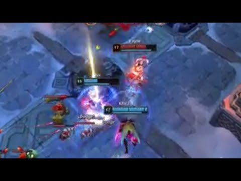 Can This Consider As A Vayne Outplay? | League of Legends Clip