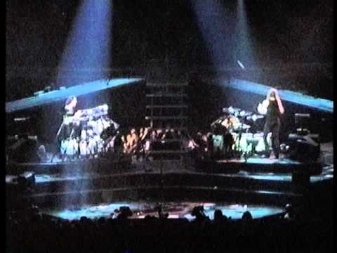 Metallica - Drum Battle/London Dungeon/Iron Man/Kirk's Solo - 1992.05.10 San Francisco, CA, USA