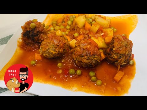 Albóndigas de carne en salsa de tomate