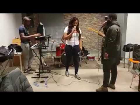 Kater karma ff djammen met de Gang dl1