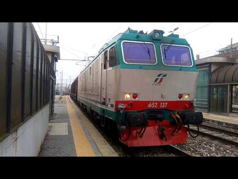 Transito a Treviso: e652.137 con Convoglio Austriaco HD