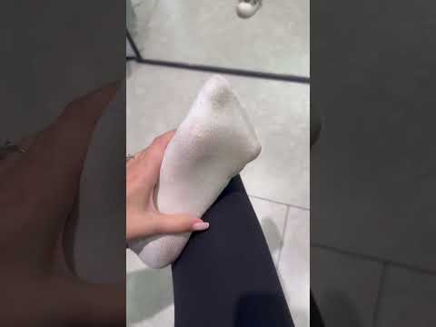 New white socks try on #tryonhaul #whitesocks #socksaddict #womanshoes #tryon #socks