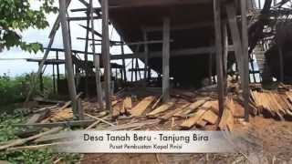 preview picture of video 'Pembuatan Kapal Pinisi'
