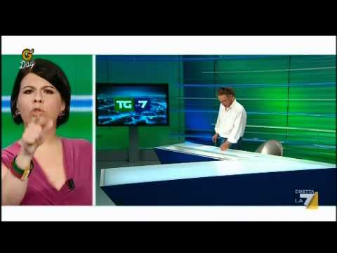 G'DAY con Geppi Cucciari 22/06/2011 - Grandomanda e Titoli del TG di Mentana con Nicola La Torre