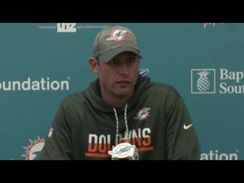Adam Gase Defends Tannehill Play Sunday
