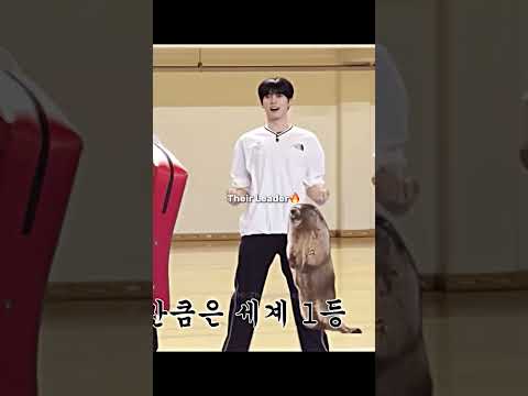 Him dancing:☠️⛓️🔥Him irl:🎀🥺#sunghanbin#hanbin#gym#zerobaseone#zb1#shorts#haobin#